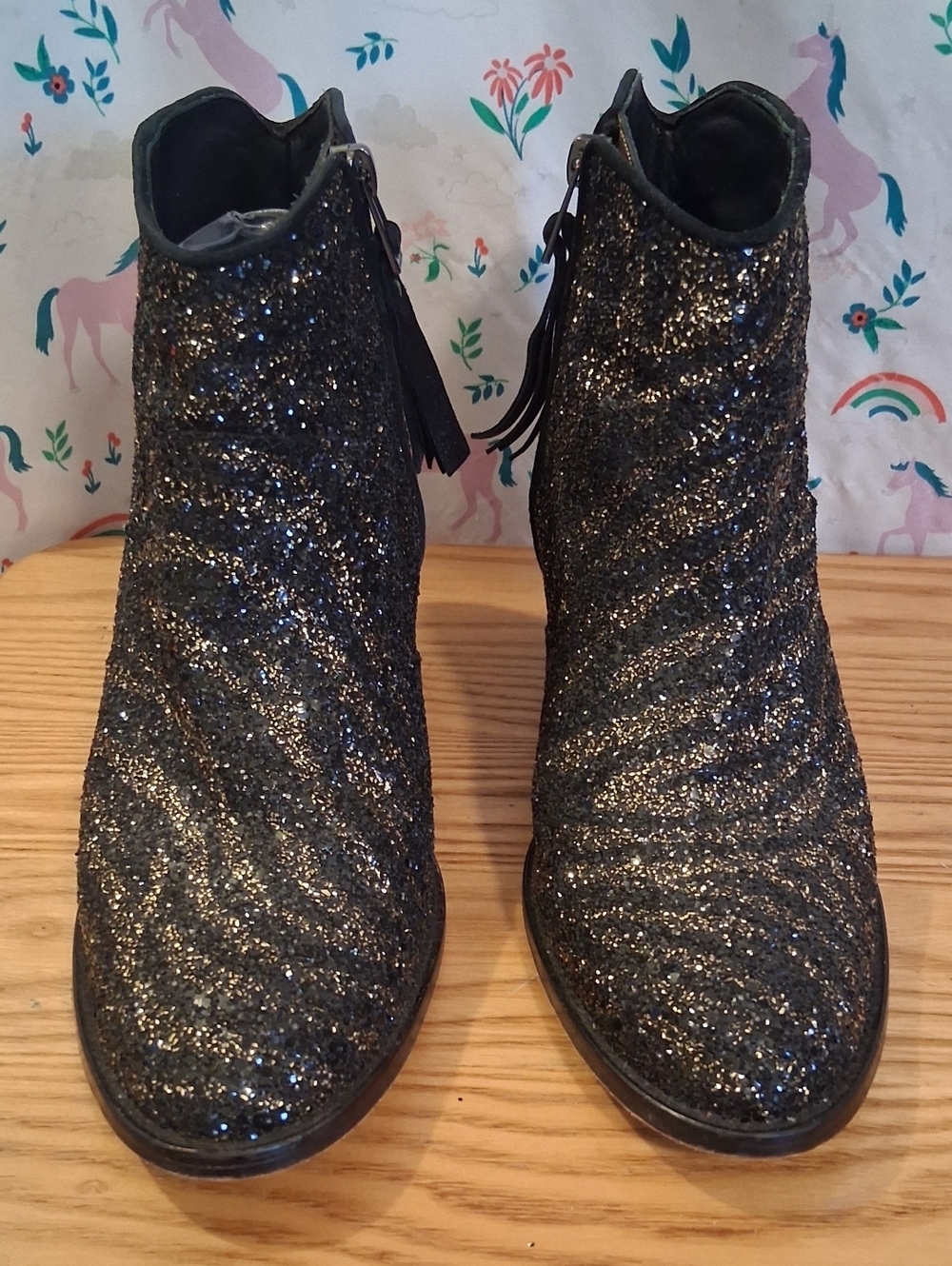 EUC Zadig & Voltaire Molly Black & Gold Glitter Statement Ankle Bootie SZ 9/9.5 - Picture 2 of 12